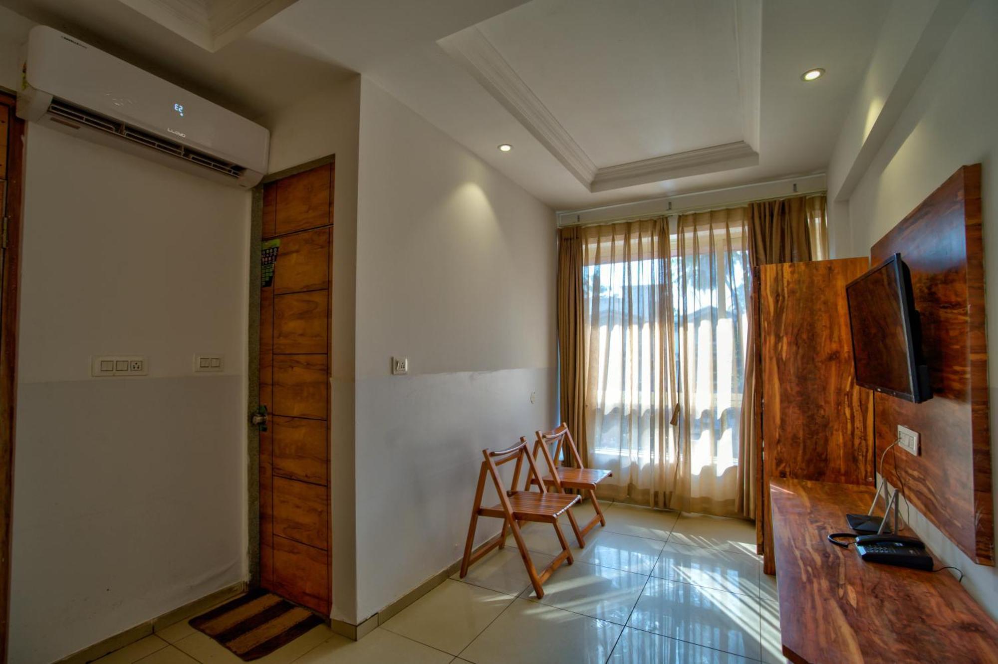 Hotel Sea Sapphire ,Calangute Eksteriør billede